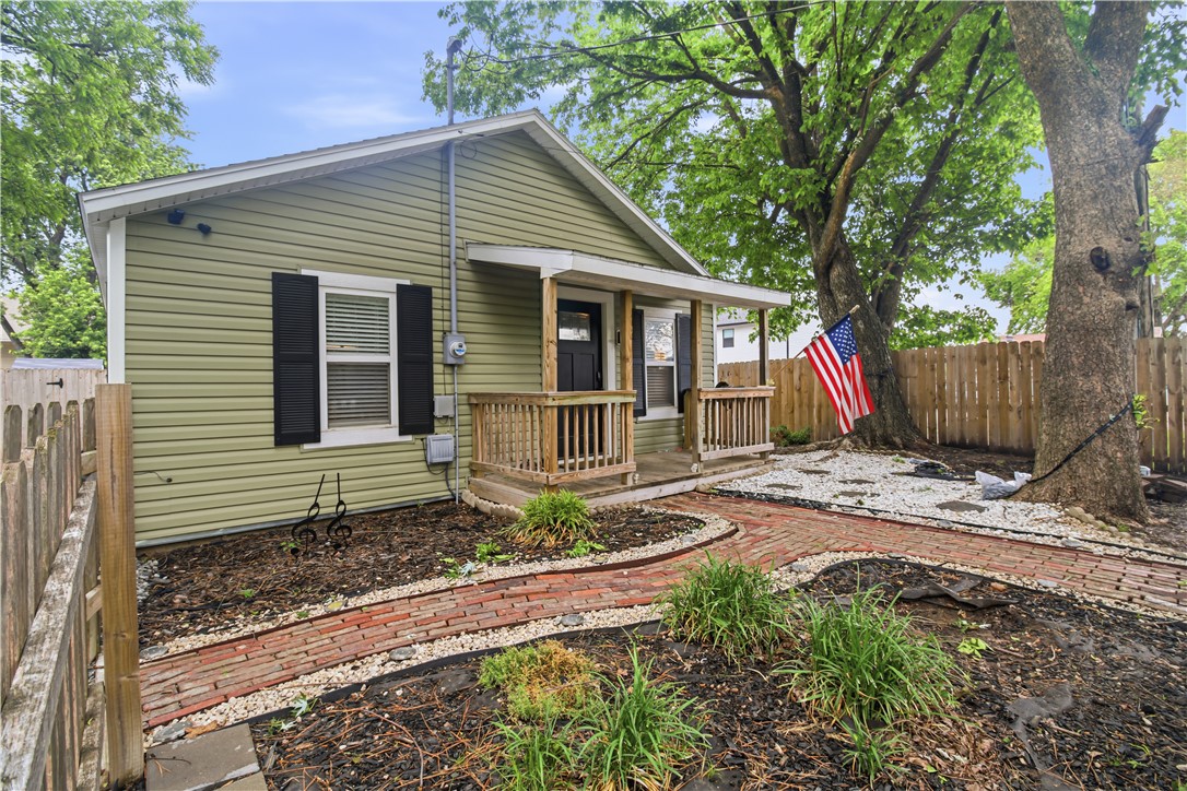 Cogersamuels Add - Residential Lease