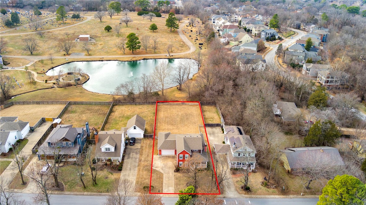 2-16-30 FAYETTEVILLE OUTLOTS - Residential