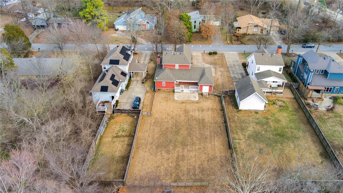 2-16-30 FAYETTEVILLE OUTLOTS - Residential