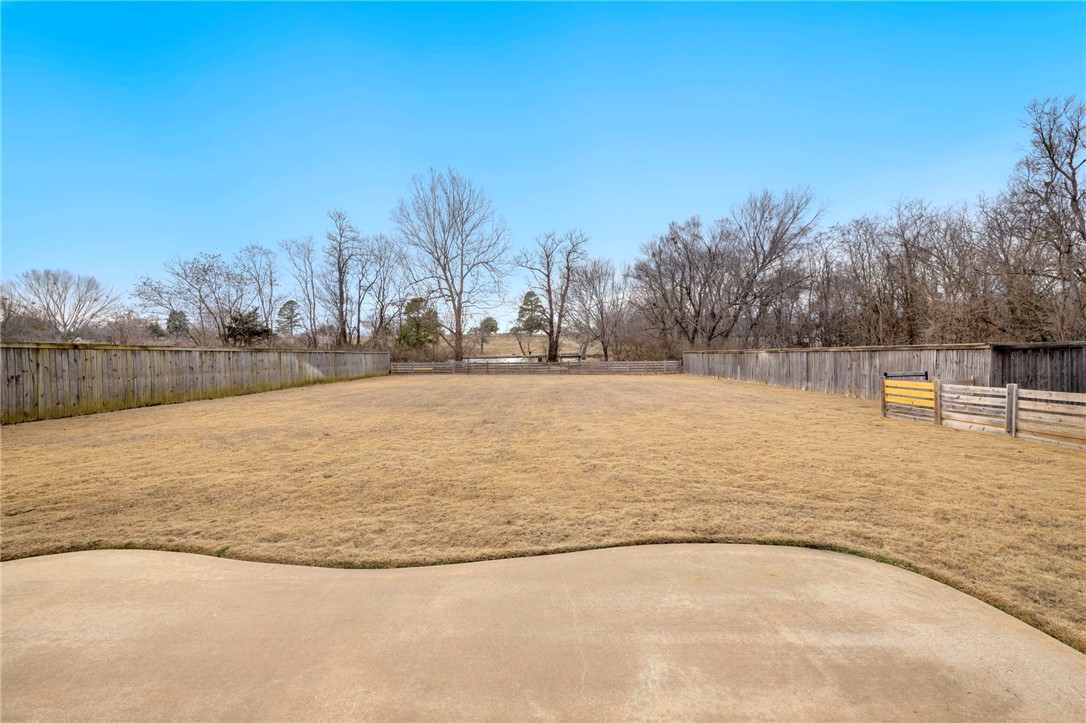 2-16-30 FAYETTEVILLE OUTLOTS - Residential