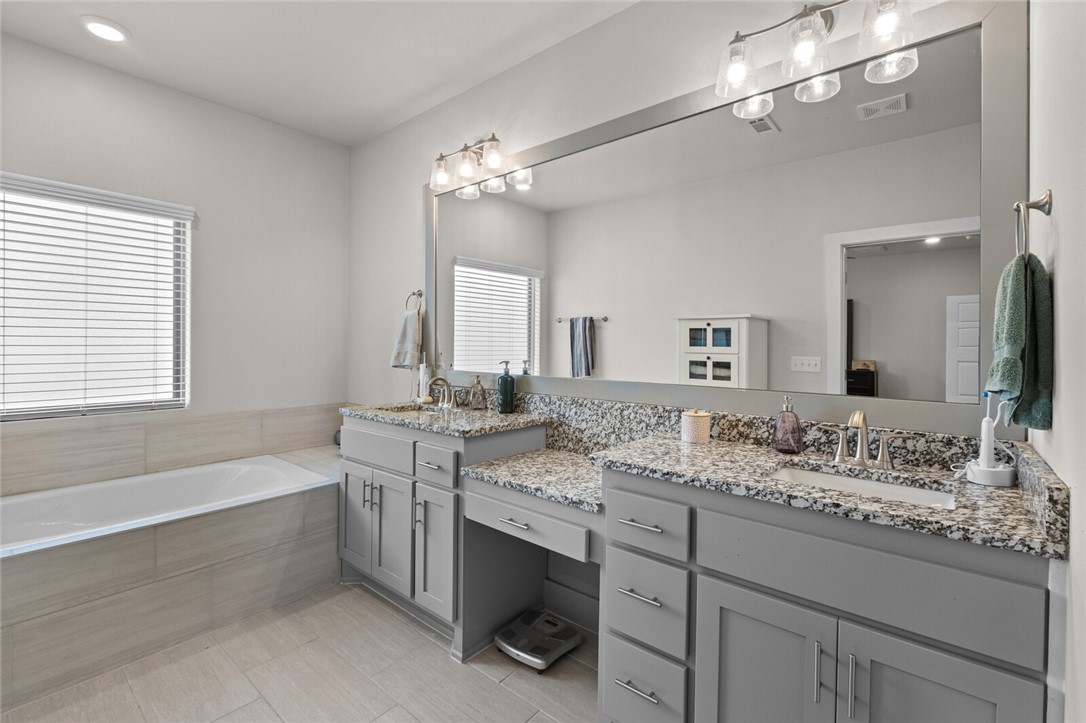 Willowbrook Farms Sub Ph Ii Bentonville - Residential