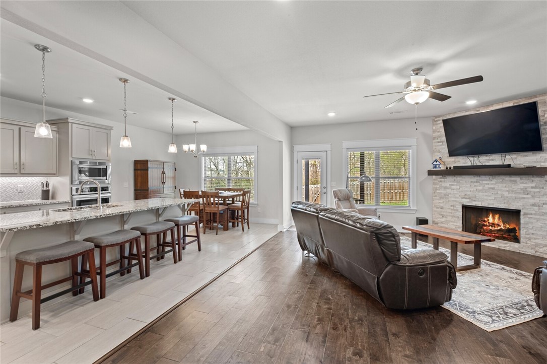 Willowbrook Farms Sub Ph Ii Bentonville - Residential