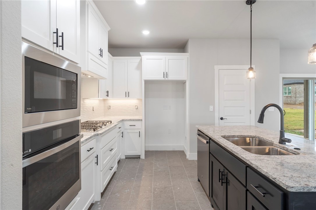 SHIRLEY ESTATES-CENTERTON - Residential