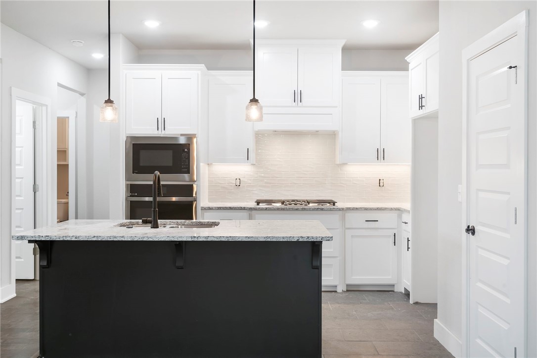 SHIRLEY ESTATES-CENTERTON - Residential