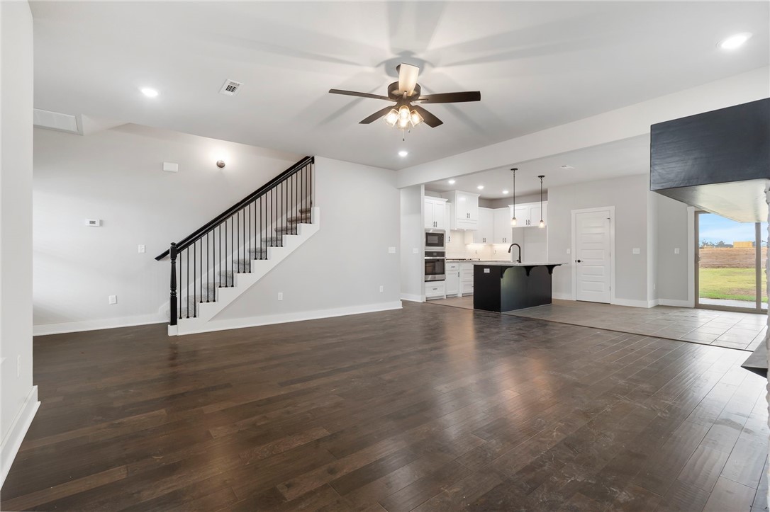 SHIRLEY ESTATES-CENTERTON - Residential