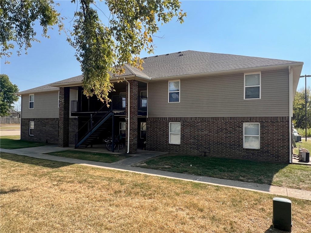 WOMACKS ADD-CENTERTON - Residential Lease