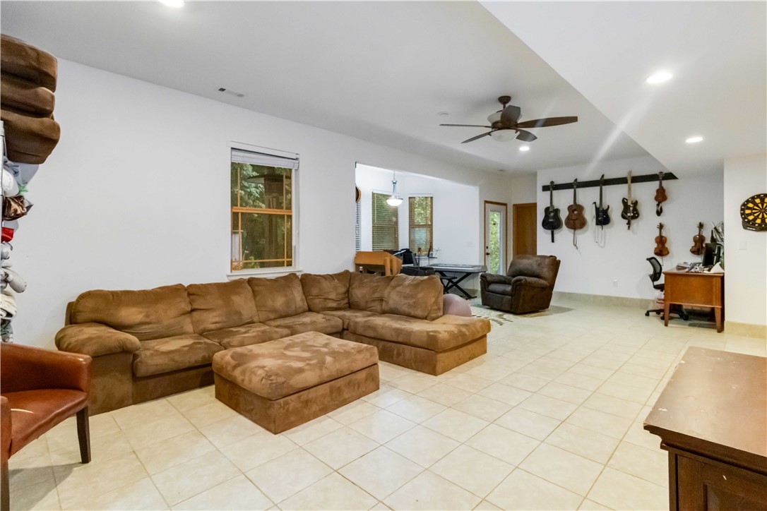 Redwick Sub Bvv - Residential