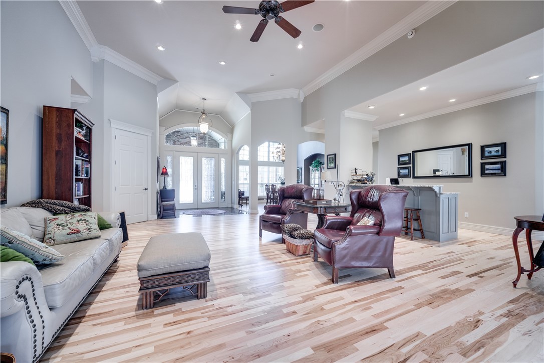 Springdale Outlots Sw Sw - Residential