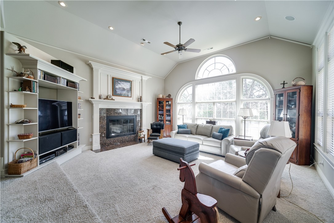 Springdale Outlots Sw Sw - Residential