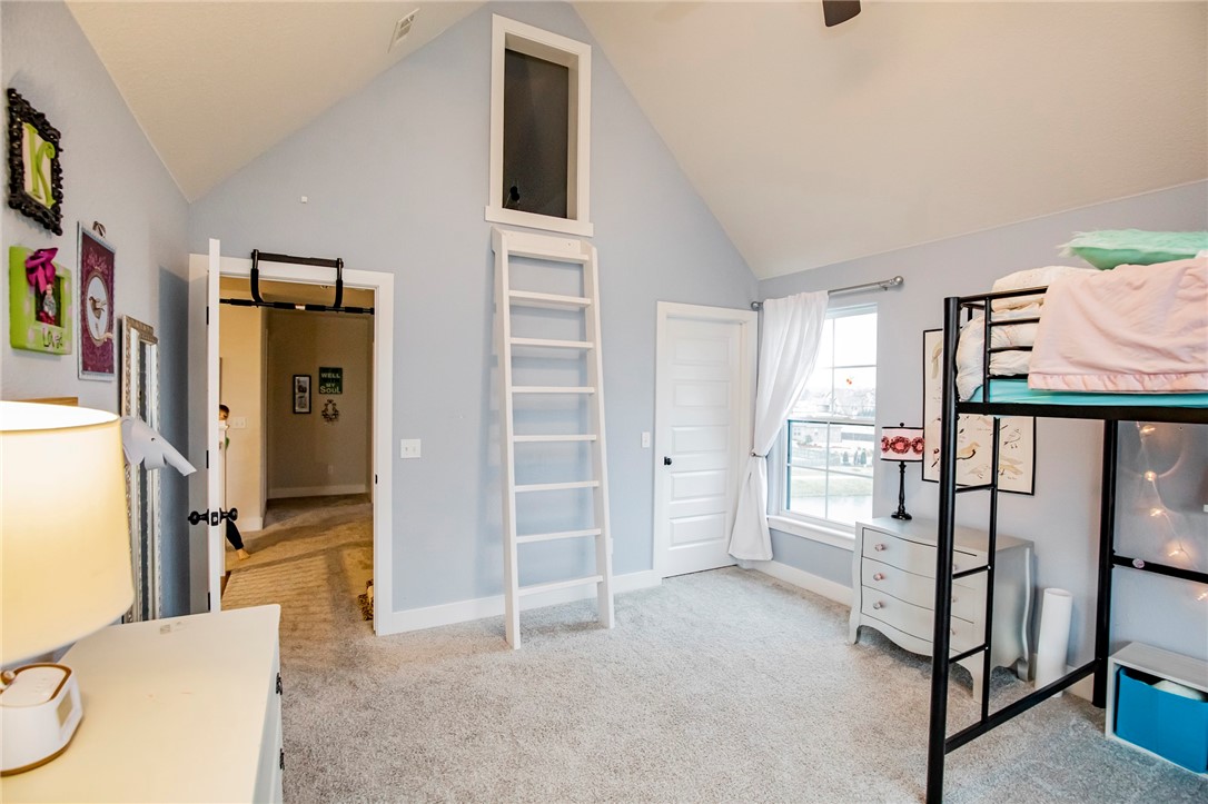 Otter Creek Estates Ph I-Cave Springs - Residential