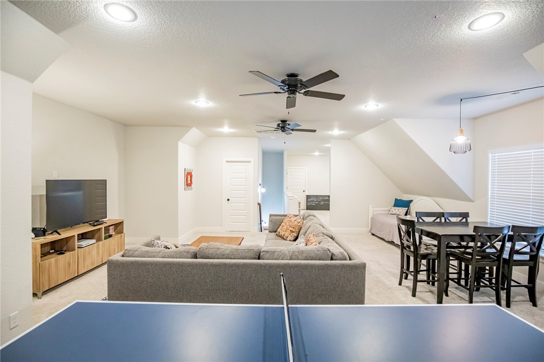 Otter Creek Estates Ph I-Cave Springs - Residential