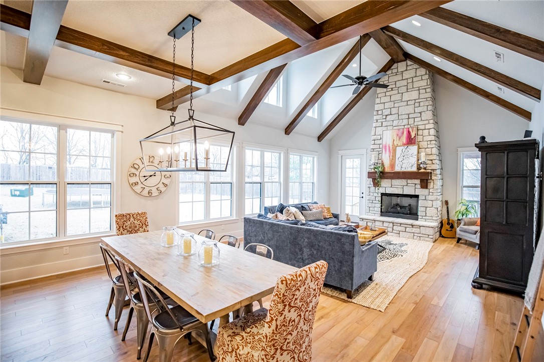 Otter Creek Estates Ph I-Cave Springs - Residential