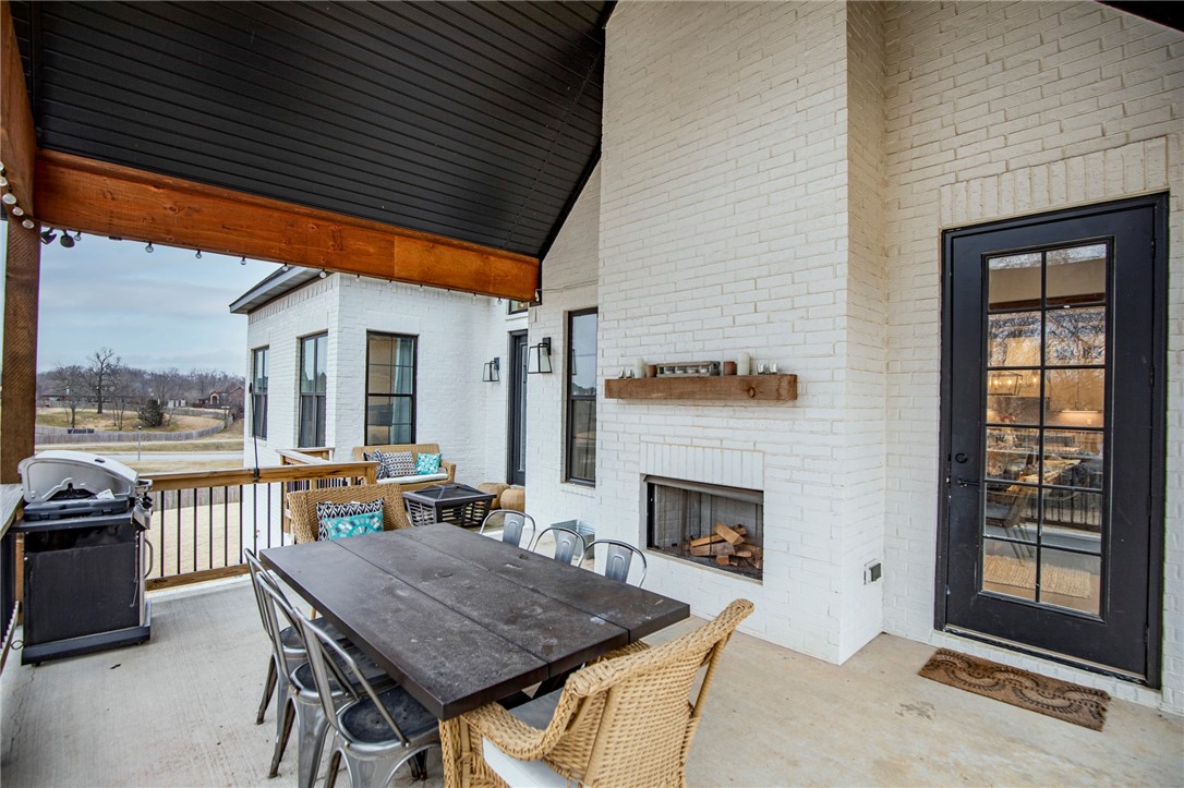 Otter Creek Estates Ph I-Cave Springs - Residential