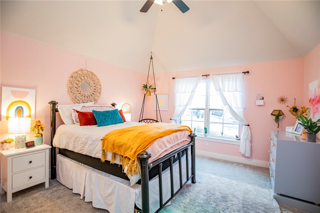 Otter Creek Estates Ph I-Cave Springs - Residential