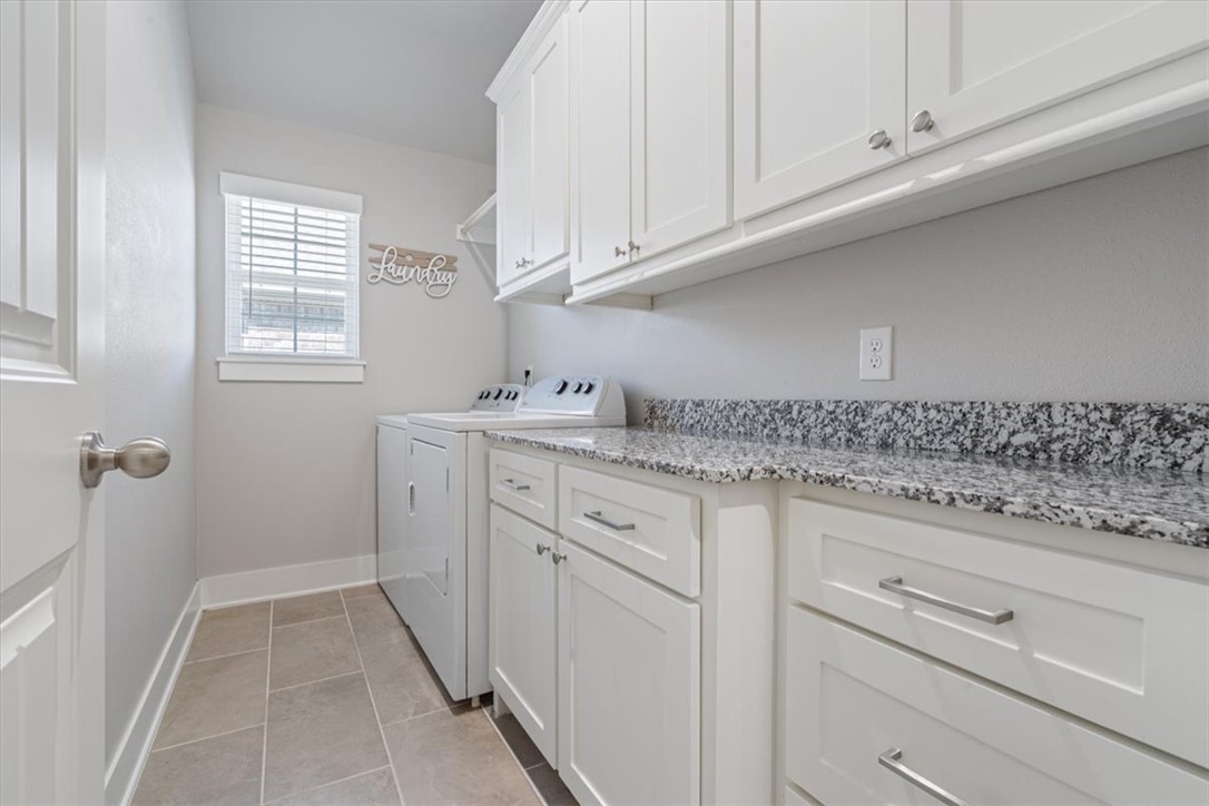 Hickory Meadows Sub Ph 1 - Residential