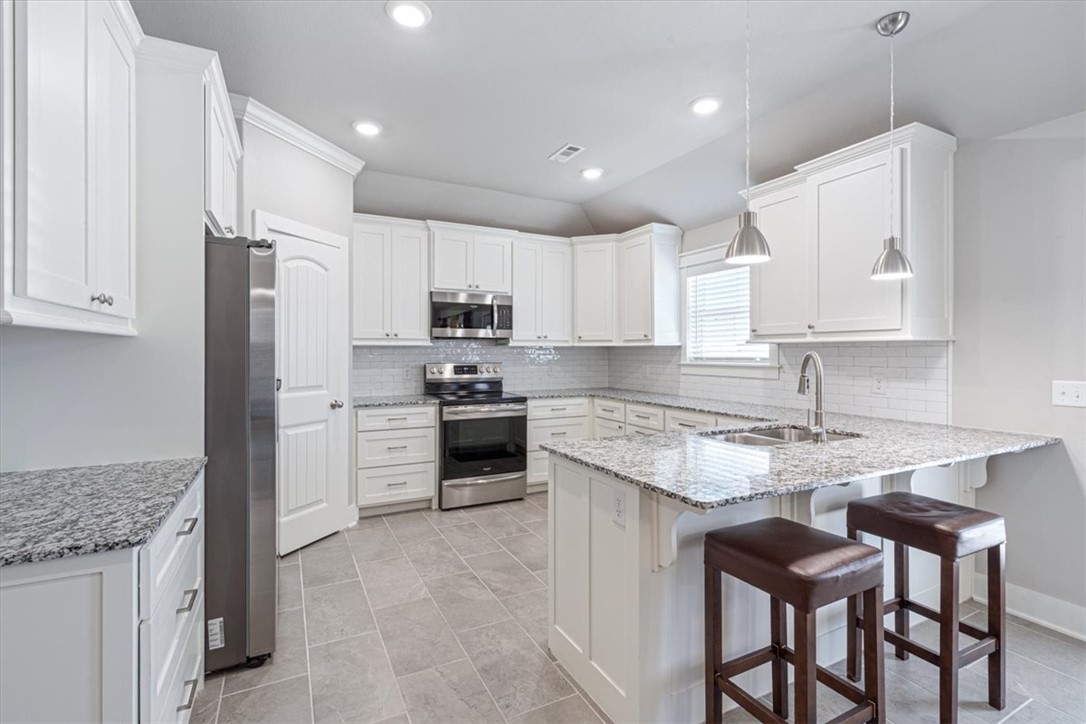 Hickory Meadows Sub Ph 1 - Residential