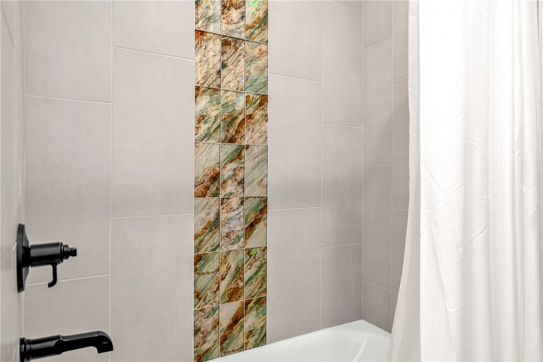 Knolls - Residential