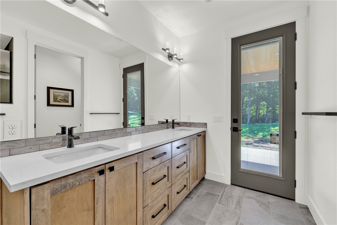 Knolls - Residential