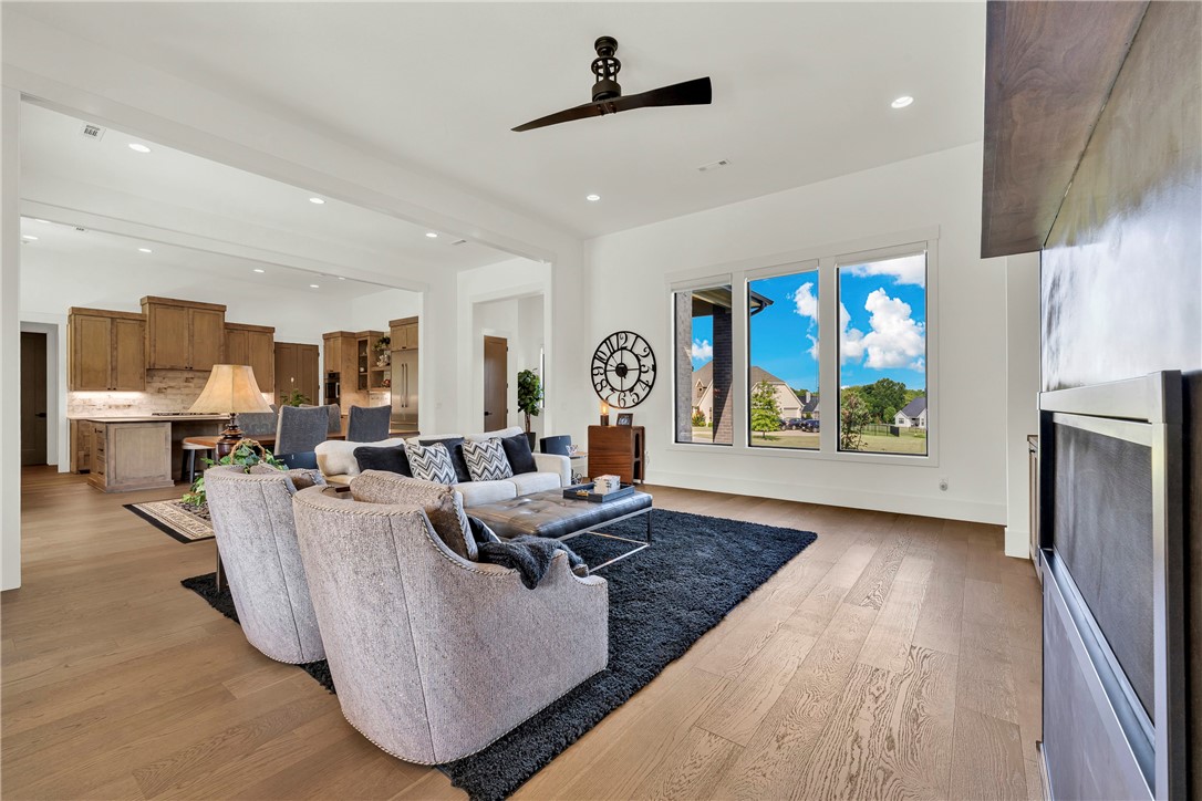 Knolls - Residential