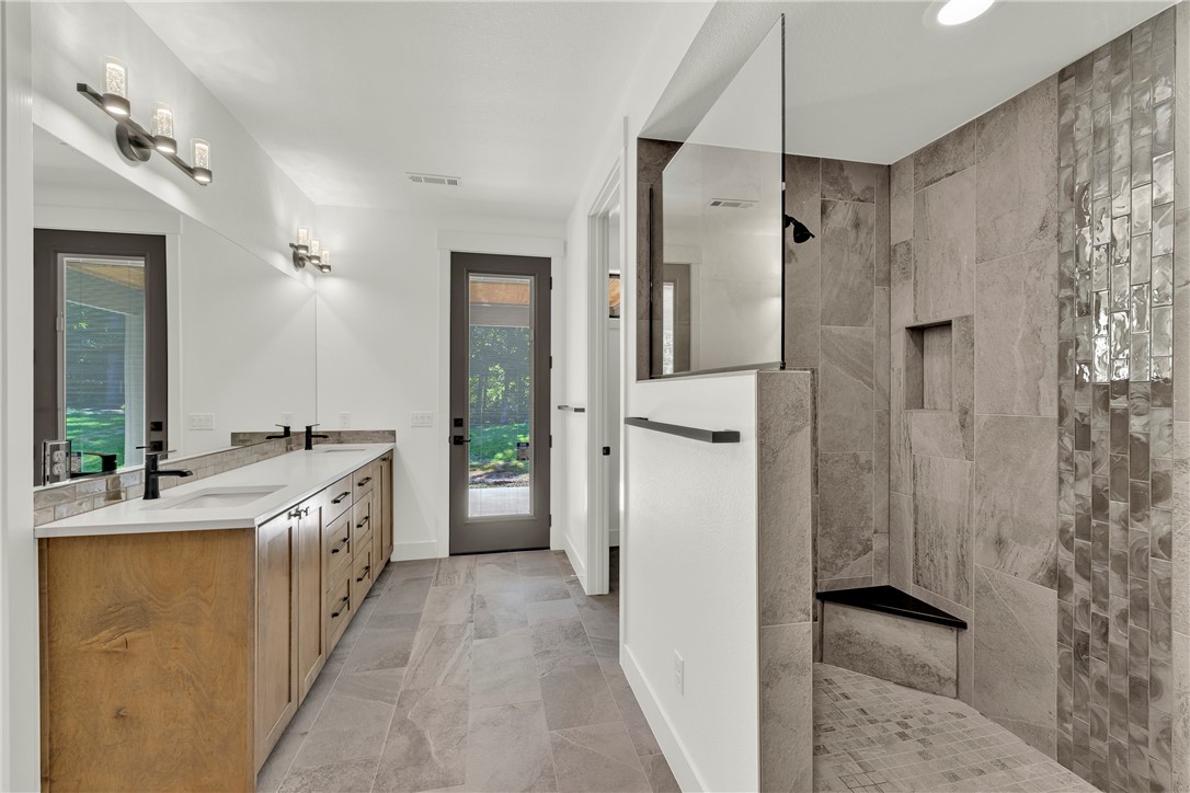 Knolls - Residential