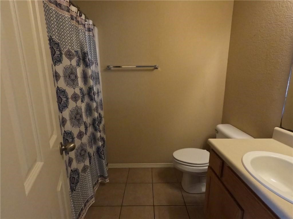 SOUTHFORK SUB PH IIIA-LOWELL - Residential Lease