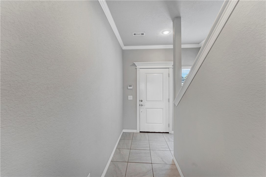 Shadowbrooke At The Peaks l Hpr Rogers - Residential Income