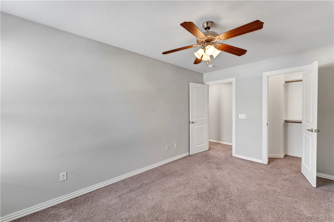 Shadowbrooke At The Peaks l Hpr Rogers - Residential Income