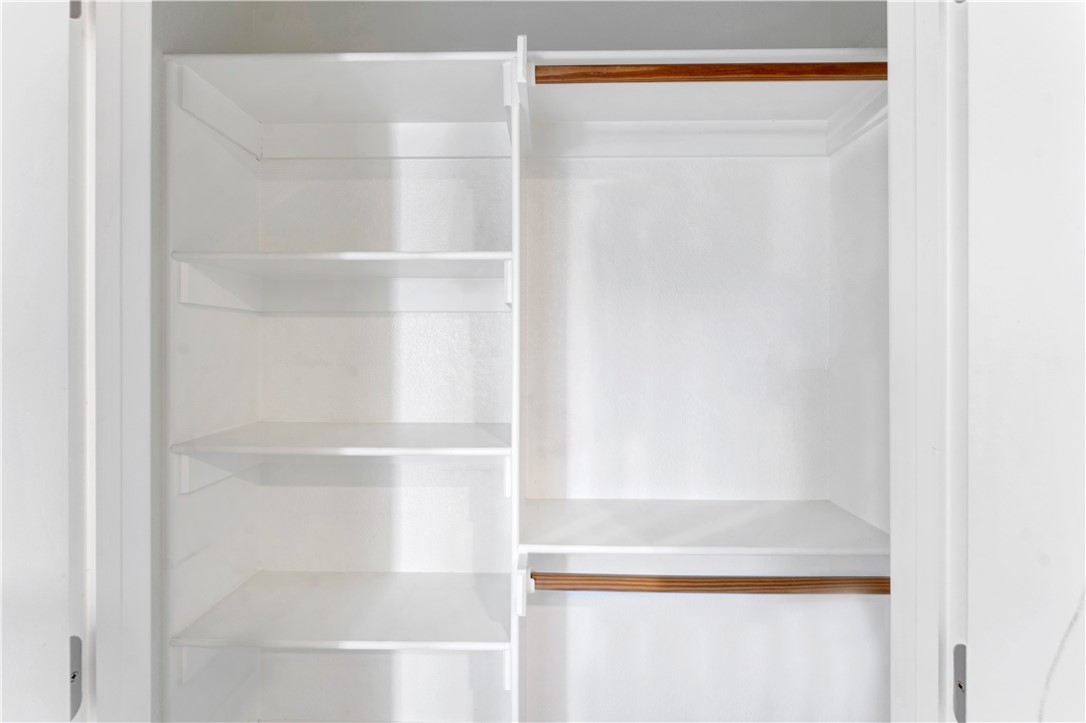 Shadowbrooke At The Peaks l Hpr Rogers - Residential Income