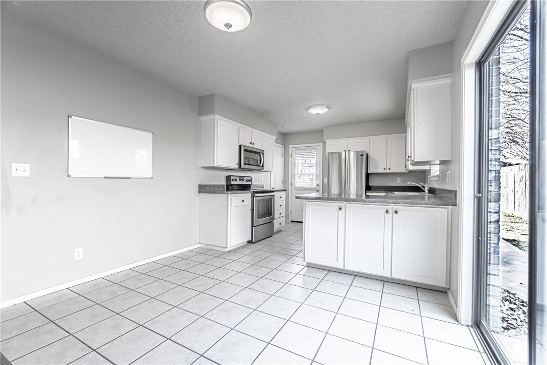 Sundance Acres Ph 3 - Residential Lease