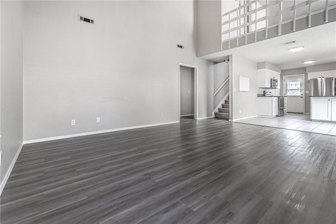 Sundance Acres Ph 3 - Residential Lease