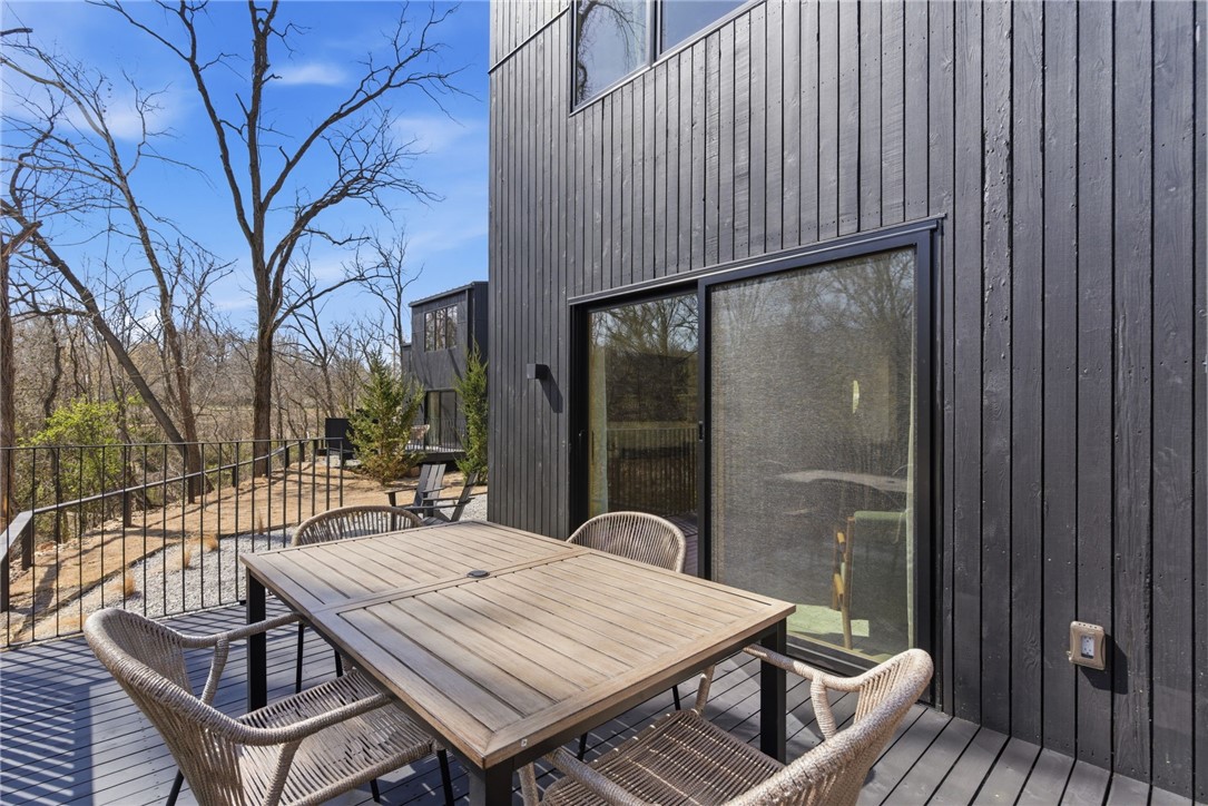 W A BURK'S ADD-BENTONVILLE - Residential