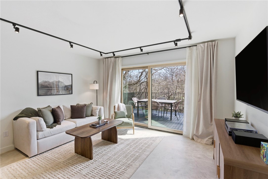 W A BURK'S ADD-BENTONVILLE - Residential