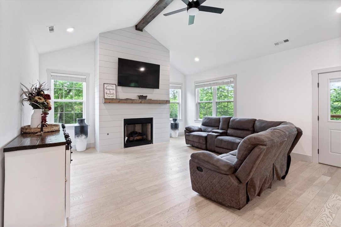 Lockhart Sub Bvv - Residential