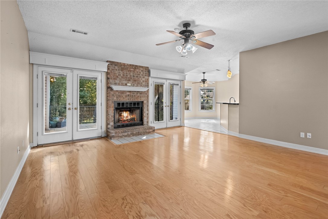Center Point Park Unit Iii Lowell - Residential