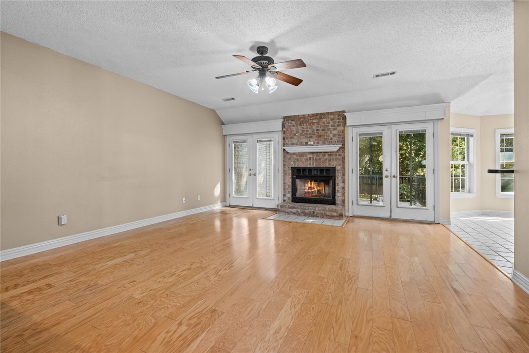 Center Point Park Unit Iii Lowell - Residential