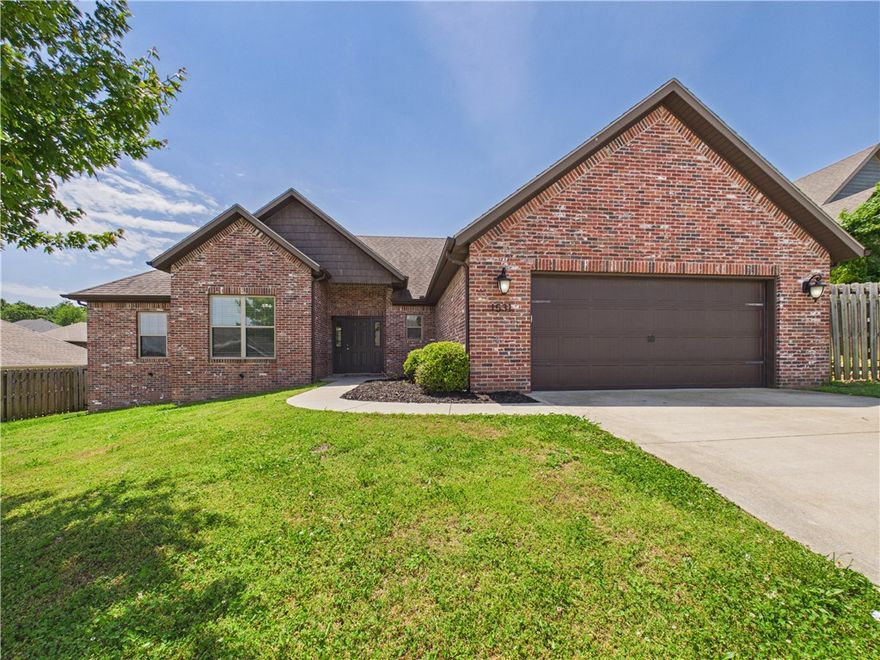 Come see what Centerton has to offer! Conveniently located near schools (Bentonville school district), shopping, dining, and just a short drive to Bentonville. Home includes comfortable living spaces with a functional, open concept layout perfect for both everyday living and entertaining. The spacious living area flows seamlessly into the kitchen and eating area, featuring ample cabinetry, counter space and natural light throughout. Walk-in pantry right off of the kitchen provides lots of room for food items, small appliances, etc. The primary suite provides a relaxing retreat with a private bath and two closets, while additional bedrooms offer flexibility for family, guests, or a home office. Enjoy outdoor living with a large fully fenced backyard-ideal for pets, play, or gatherings. Property is ideal as a primary residence, long-term rental, or investment property.