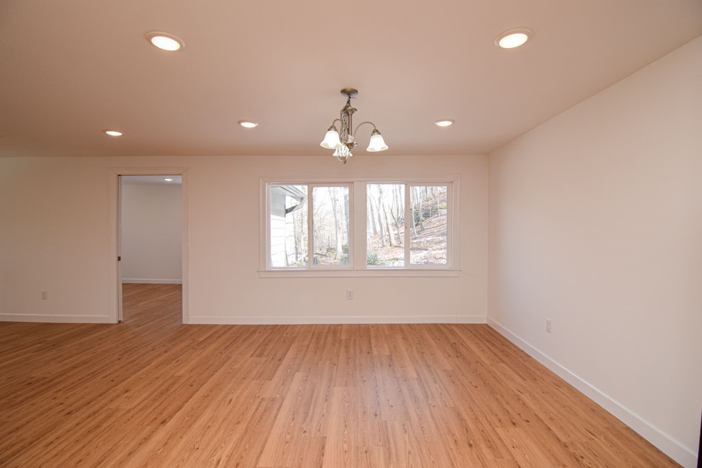 01-20-28-RURAL - Residential