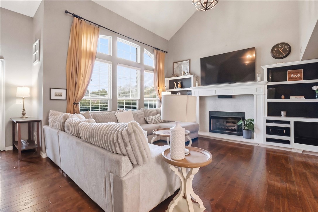 Orchards Sub, The Bentonville - Residential