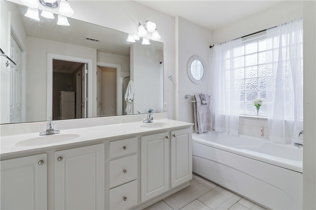 Orchards Sub, The Bentonville - Residential