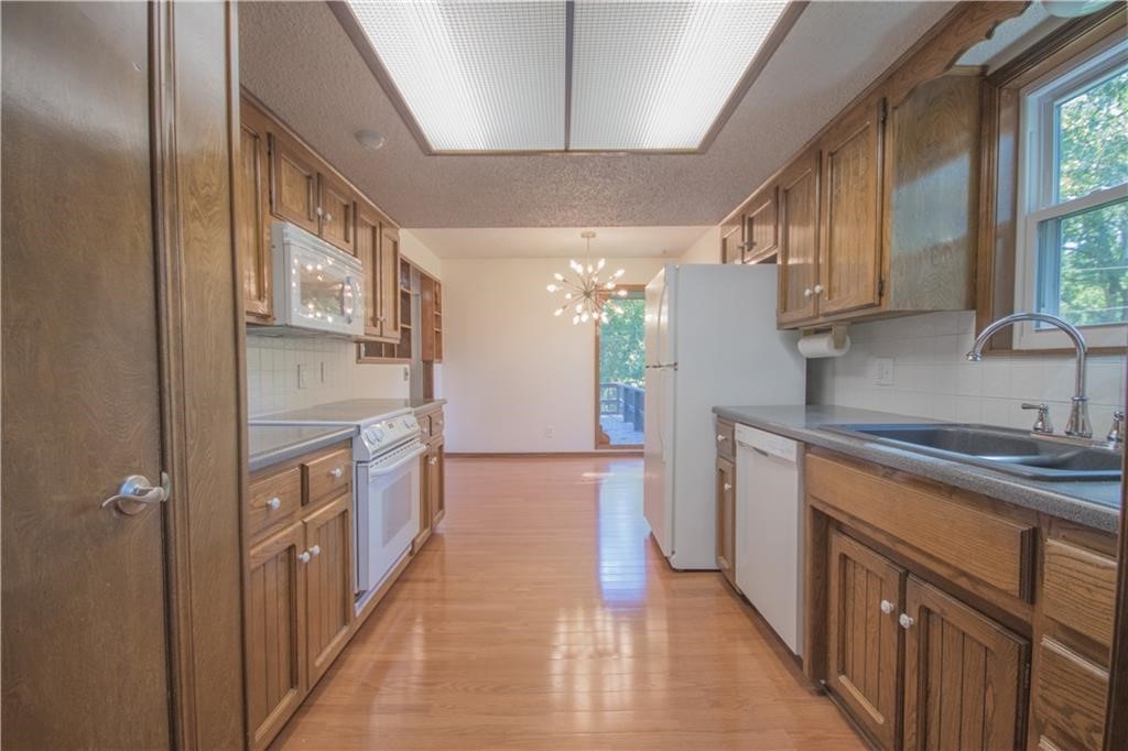 Rural Oaks Sub Rogers - Residential Lease