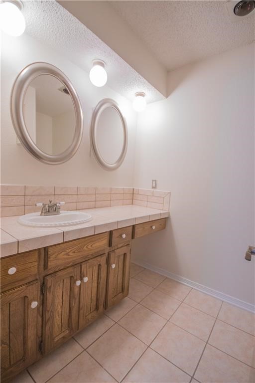 Rural Oaks Sub Rogers - Residential Lease