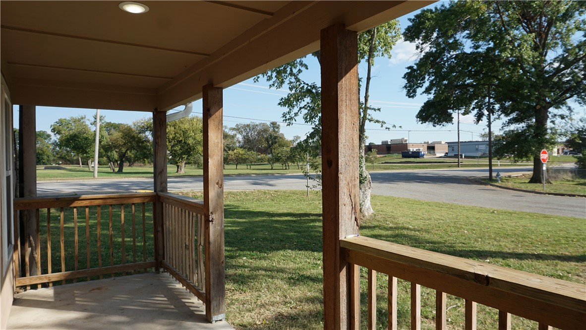 Dixieland Village 1st Add Rogers - Residential