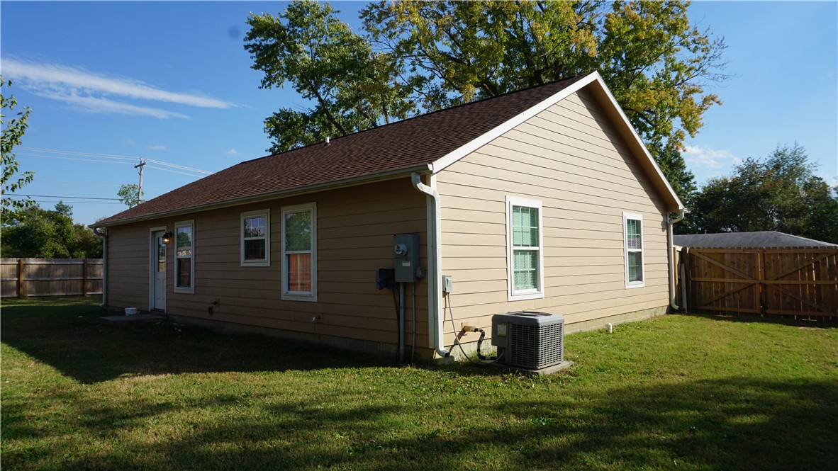 Dixieland Village 1st Add Rogers - Residential