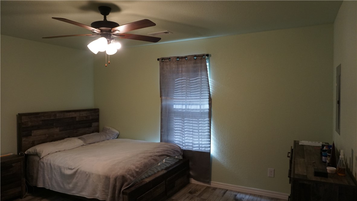 Dixieland Village 1st Add Rogers - Residential