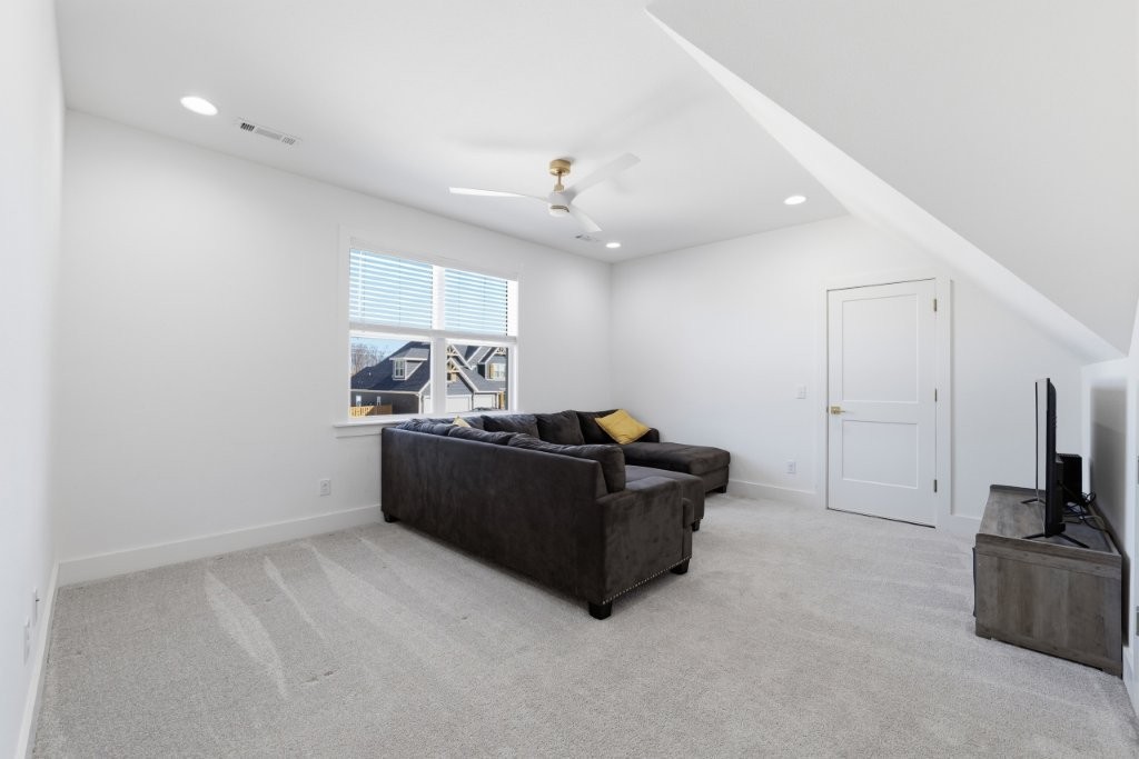 Crescent View - Residential