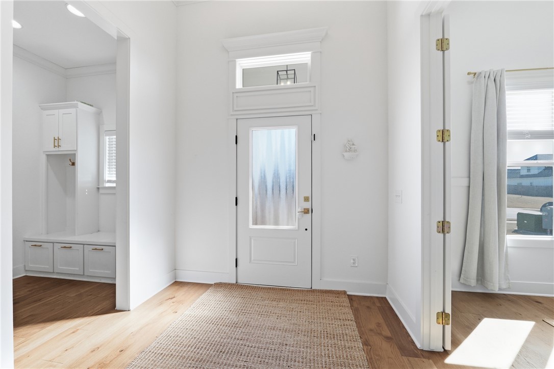 Crescent View - Residential