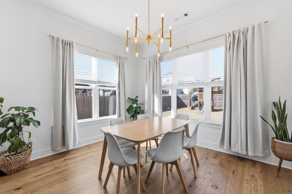 Crescent View - Residential