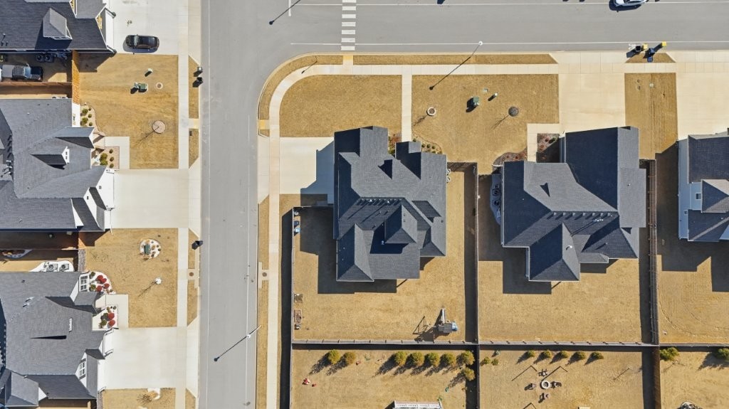 Crescent View - Residential