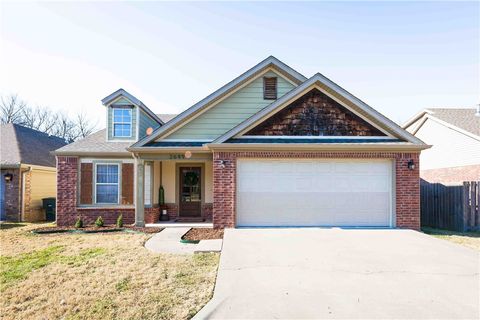 Photo of 2649 Valencia Avenue, Fayetteville, AR 72703 (MLS # 1325559) Photo of 2649 Valencia Avenue, Fayetteville, AR 72703 (MLS # 1325559)