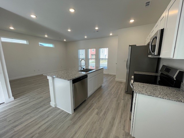 FEATHERSTON VILLAGE PH 2-CENTERTON - Residential Lease